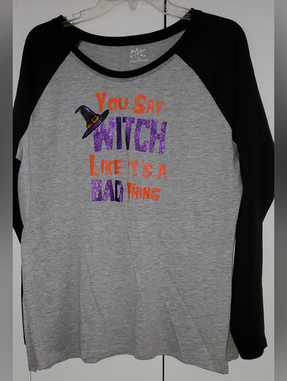 EUC Women's Funny Halloween shirt XL
